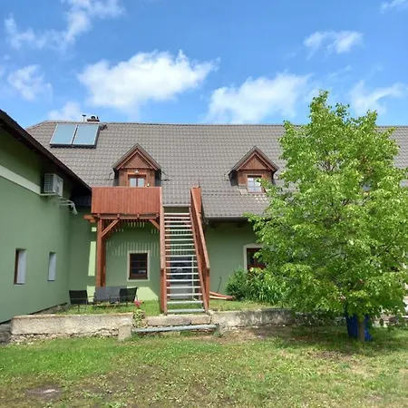 Apartamento U Kravína Rtyne v Podkrkonosi